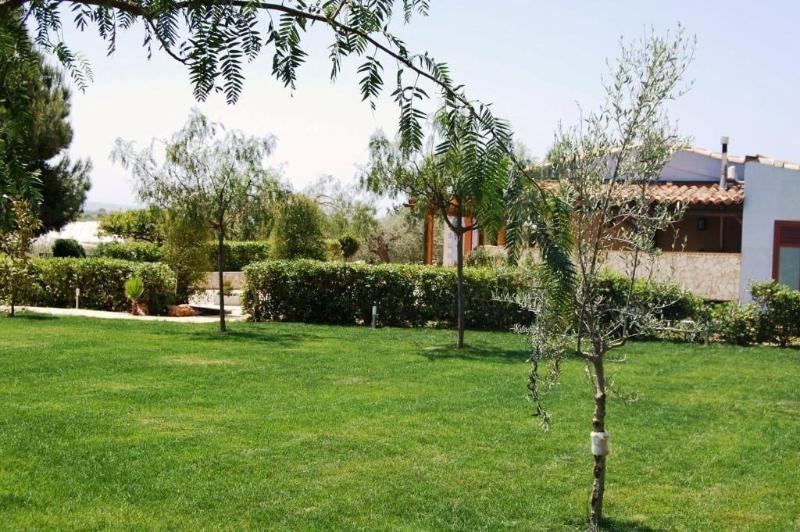 Terre Iblee Resort image