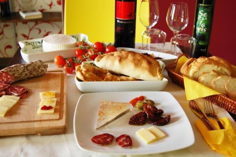 Terre Iblee Resort image