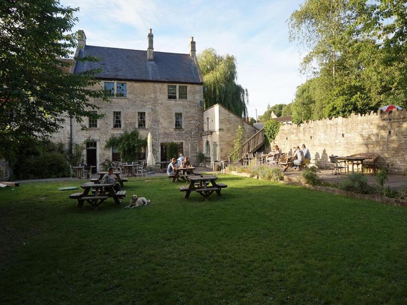 The Barge Inn image