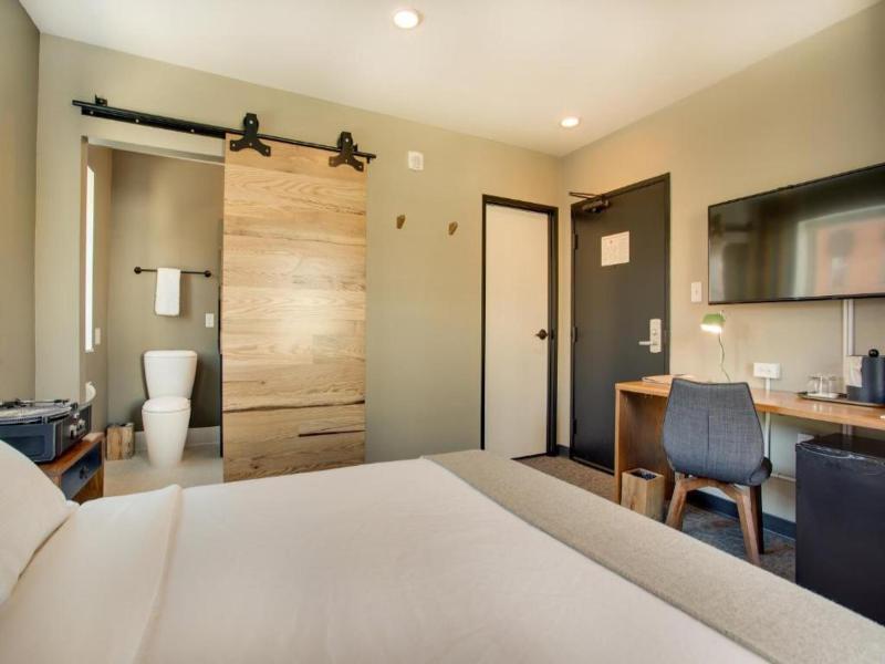 The Oxbow Hotel image
