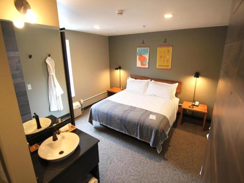 The Oxbow Hotel image