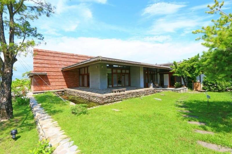 Chang House image