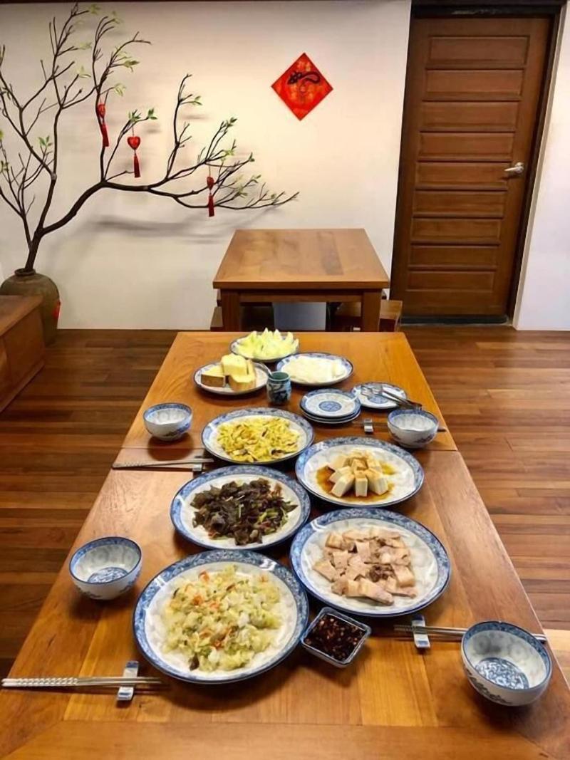 Chang House image