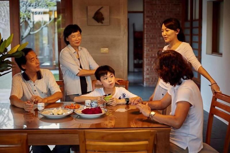 Chang House image