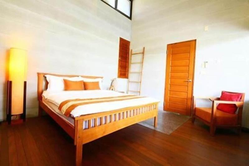 Chang House image