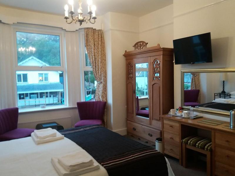 The Groveside Guest House image