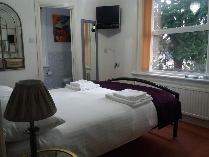 The Groveside Guest House image