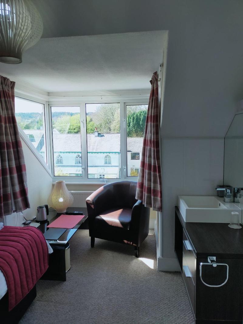 The Groveside Guest House image