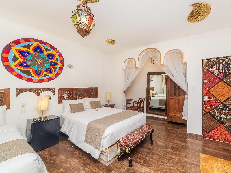Casa Anzures Suites image