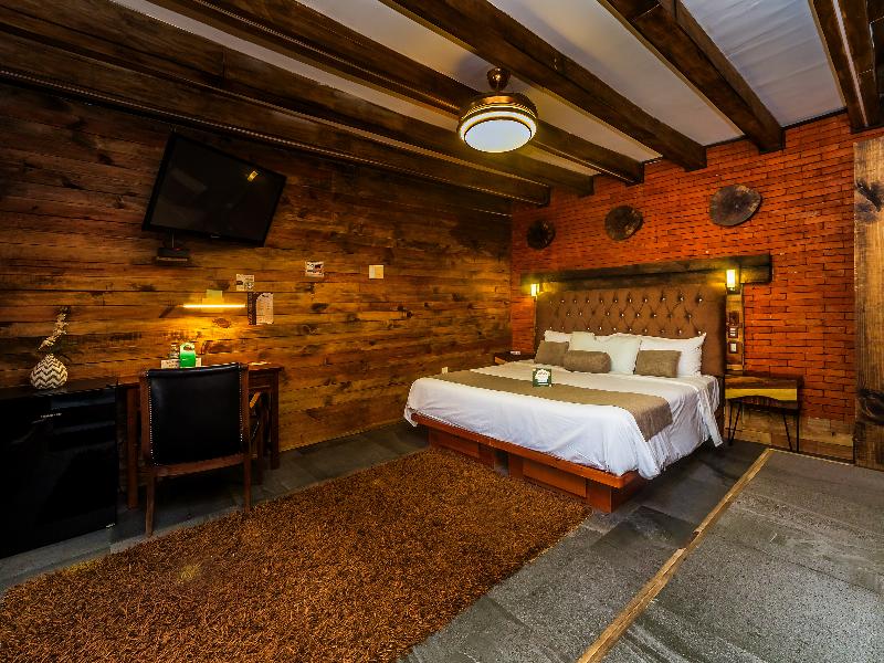 Casa Anzures Suites image