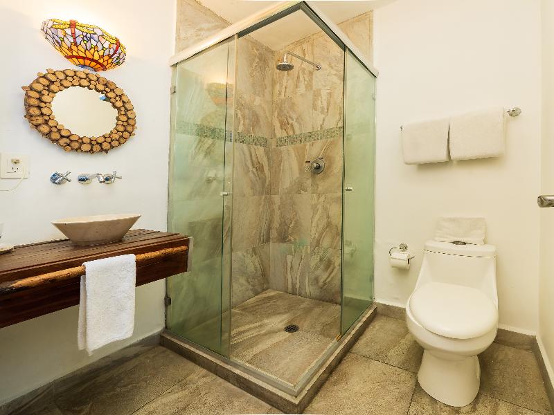 Casa Anzures Suites image