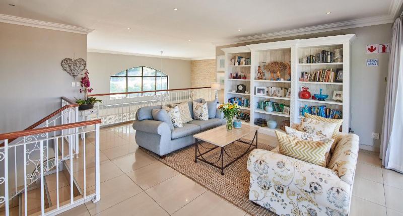 The Hamptons Guest House image