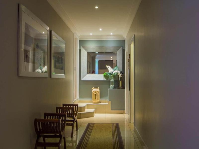 The Hamptons Guest House image