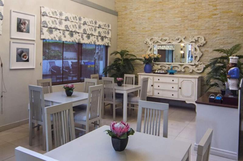 The Hamptons Guest House image