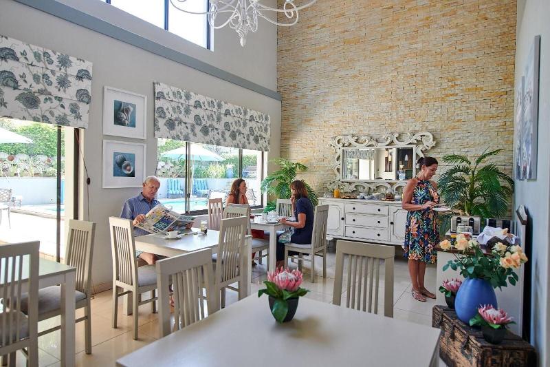 The Hamptons Guest House image