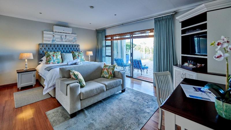 The Hamptons Guest House image