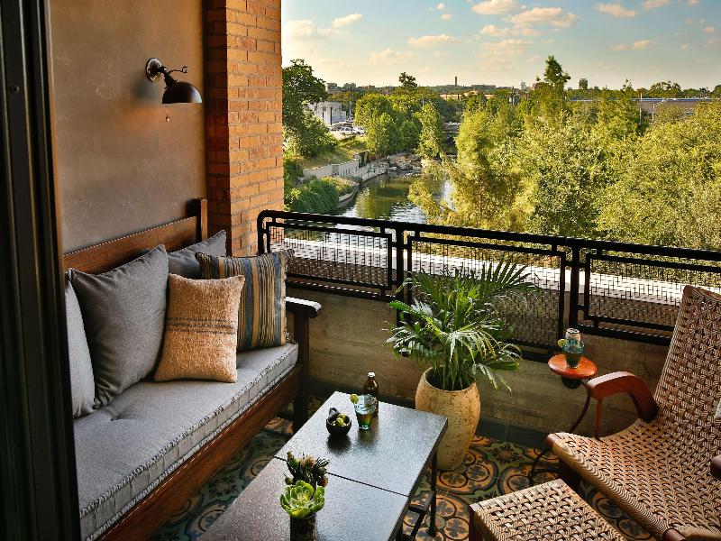 Hotel Emma image