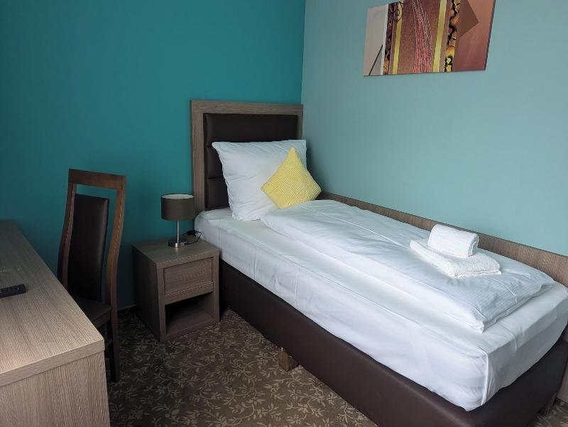 Hotel Dormir image