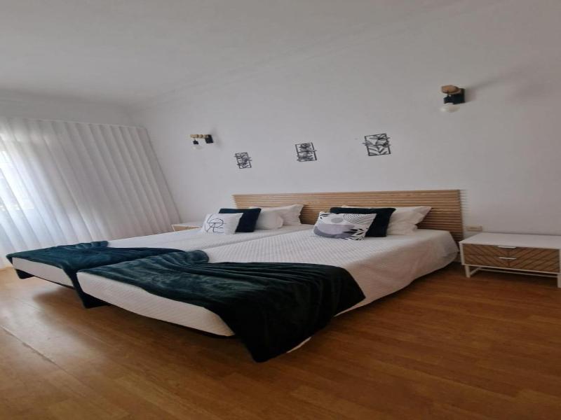 5 Bicas — general view