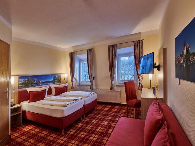 Hotel Elbparadies image