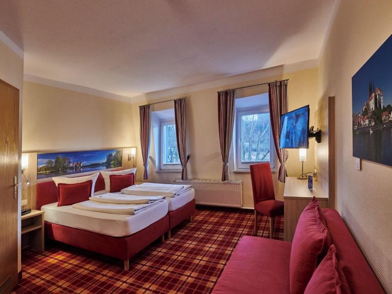 Hotel Elbparadies image