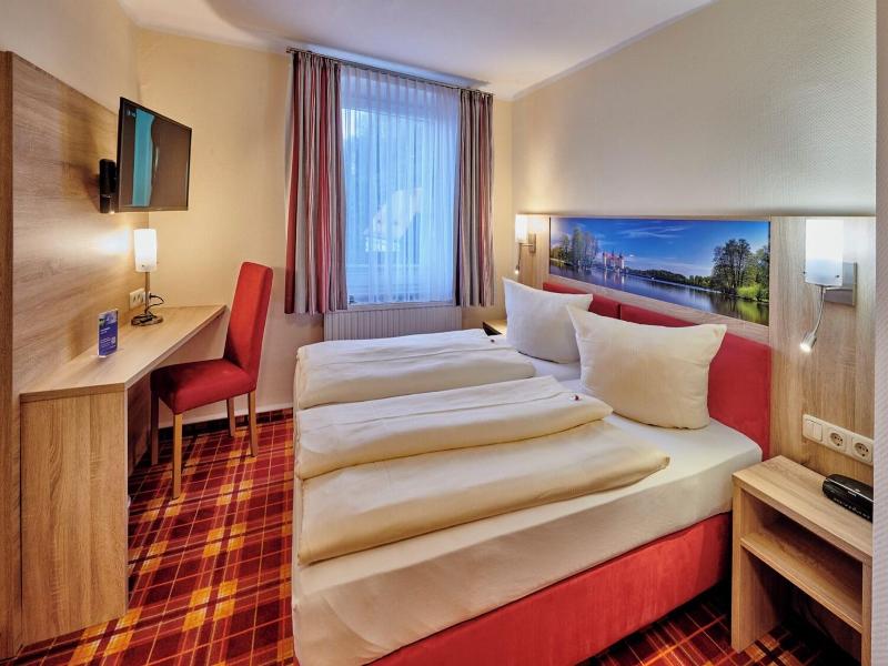 Hotel Elbparadies image