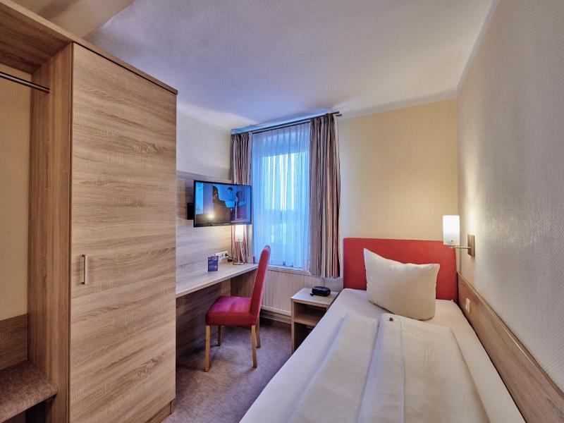 Hotel Elbparadies image