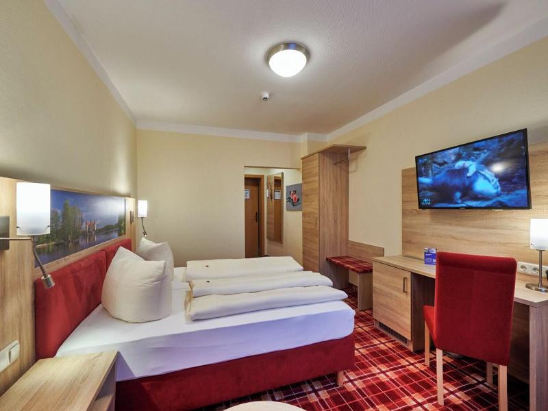 Hotel Elbparadies image