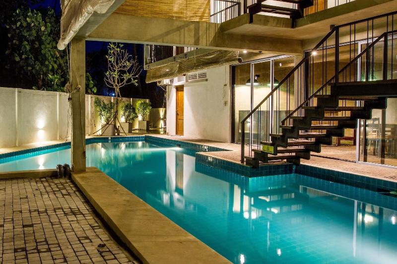 Lazy Koala Hostel - Adults Only image