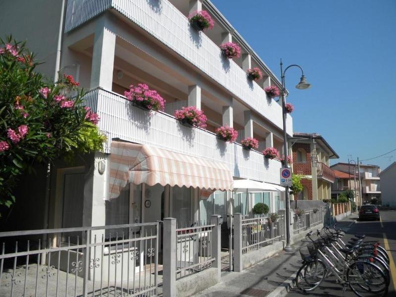 Hotel Eliani image
