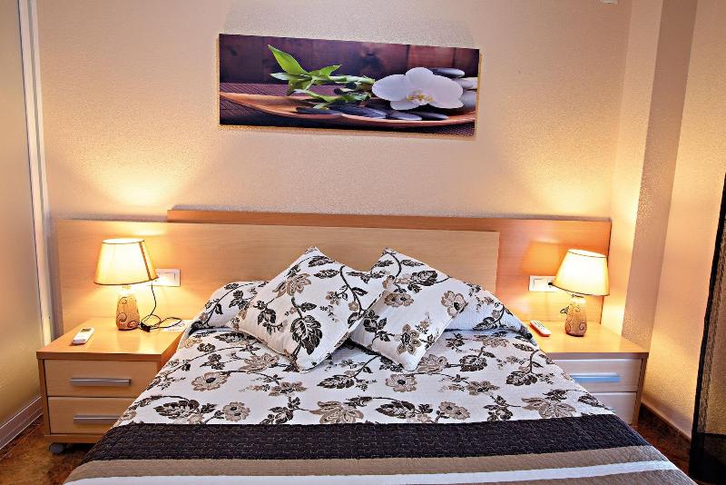 Hostal Carrizo image