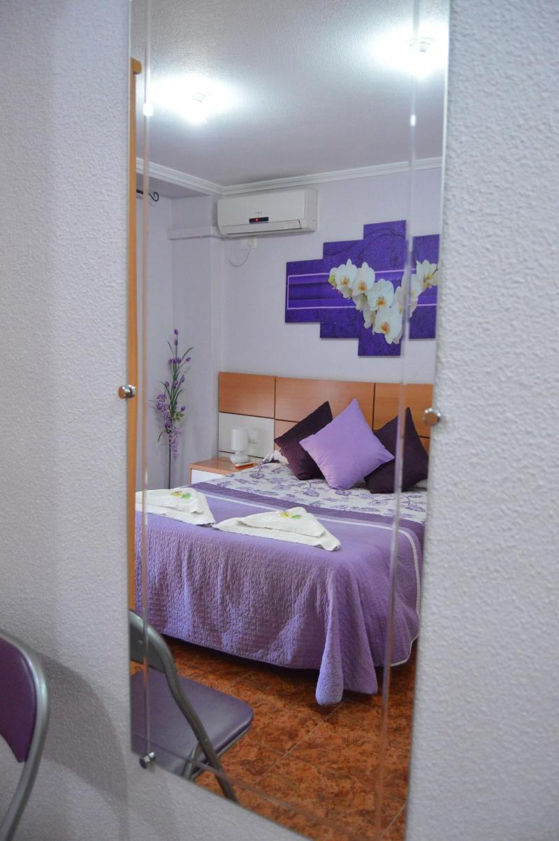 Hostal Carrizo image