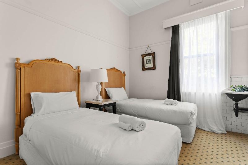 The Robertson Hotel image