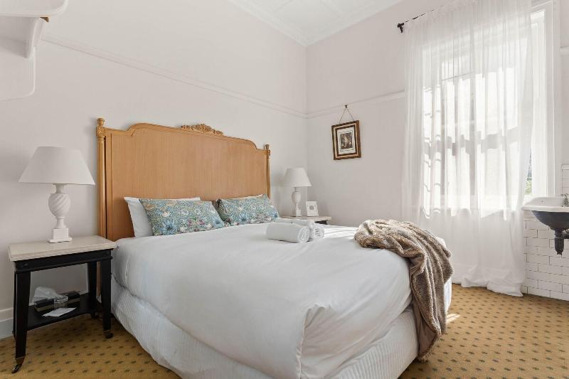 The Robertson Hotel image