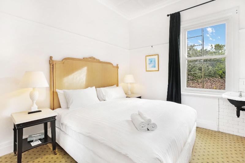 The Robertson Hotel image