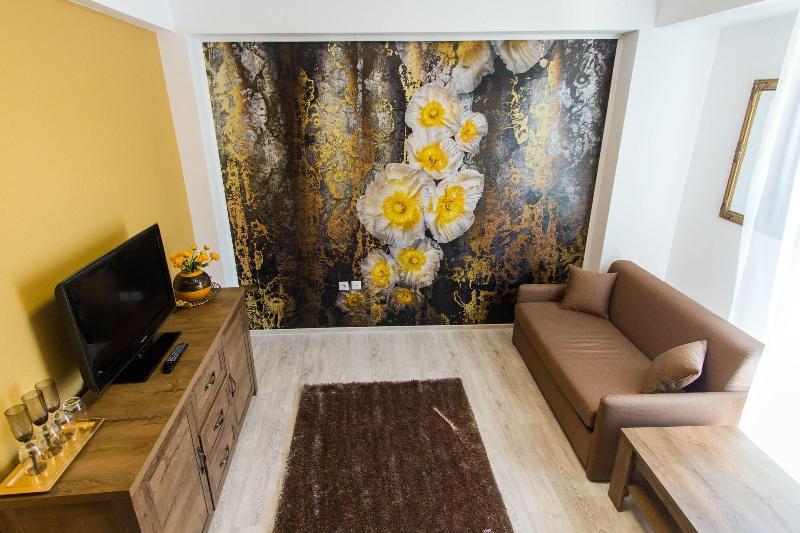 Evianne Boutique Hotel image
