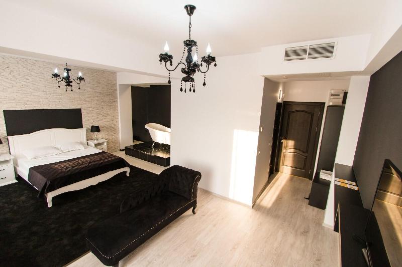 Evianne Boutique Hotel image