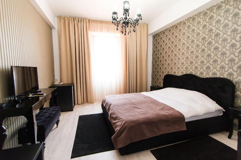 Evianne Boutique Hotel image