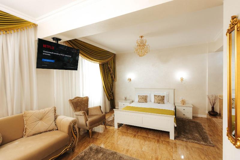 Evianne Boutique Hotel image