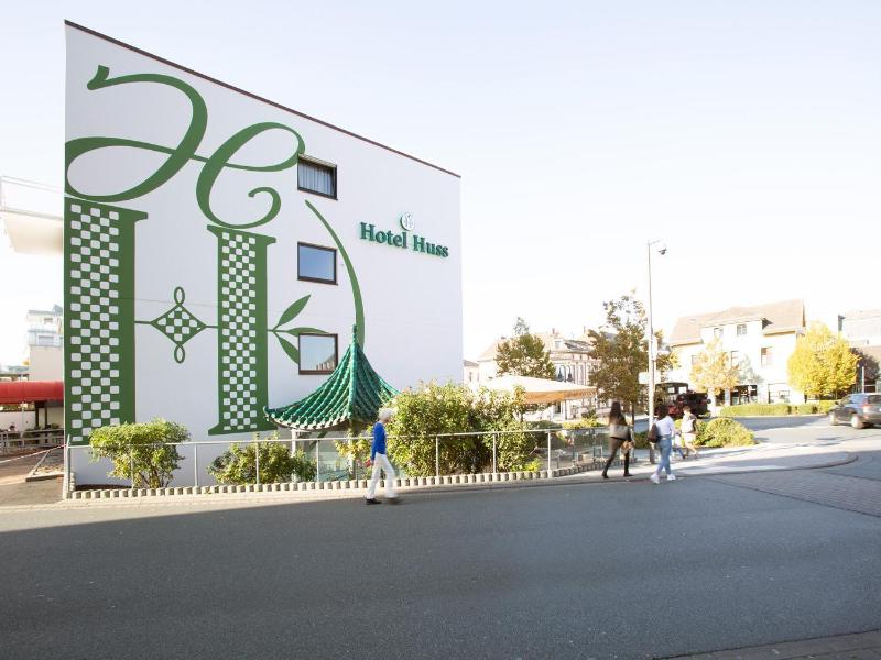 Hotel Huss image