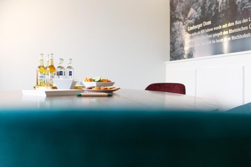 Hotel Huss image