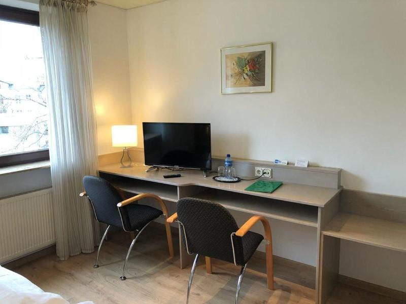 Hotel Huss image