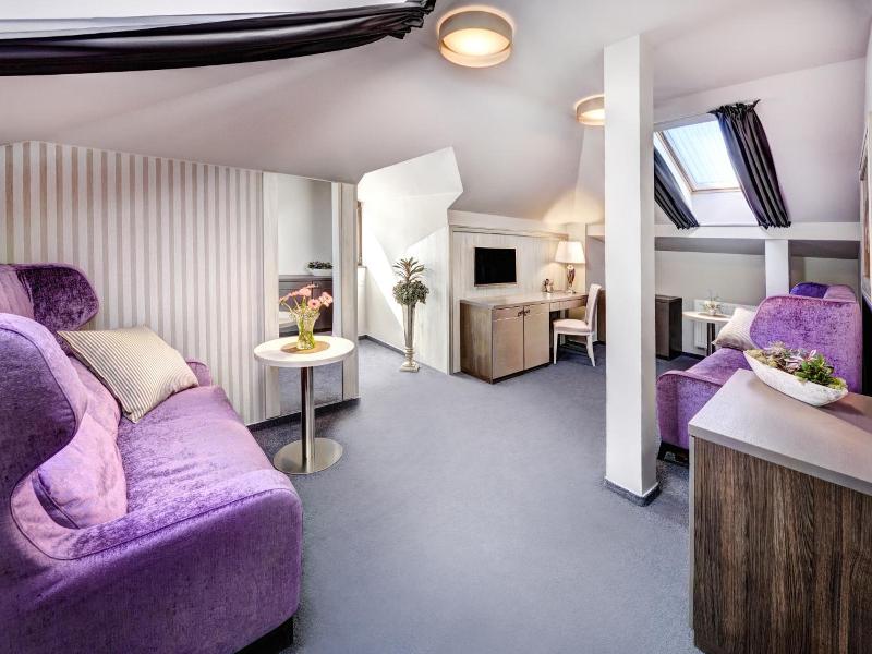 Boutique Hotel Hviezdoslav image