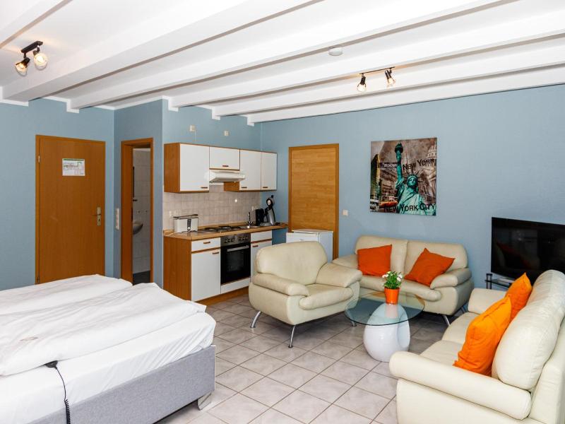 Hotel Sarstedter Hof image