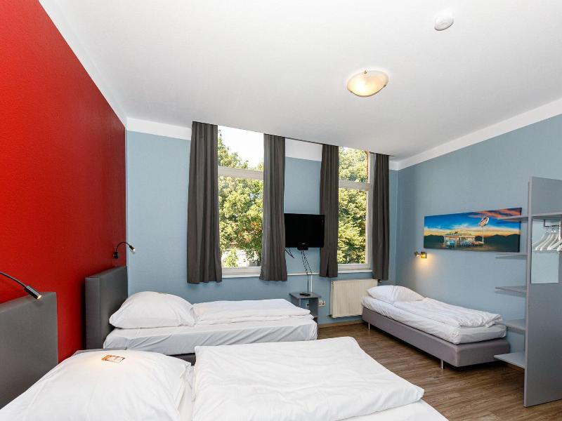 Hotel Sarstedter Hof image