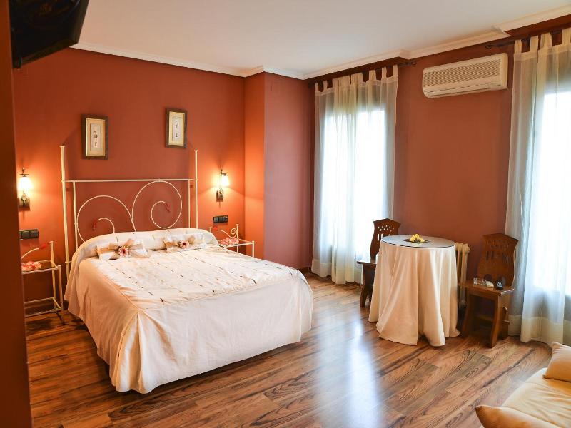 Cafe Bar Hotel Jefi image