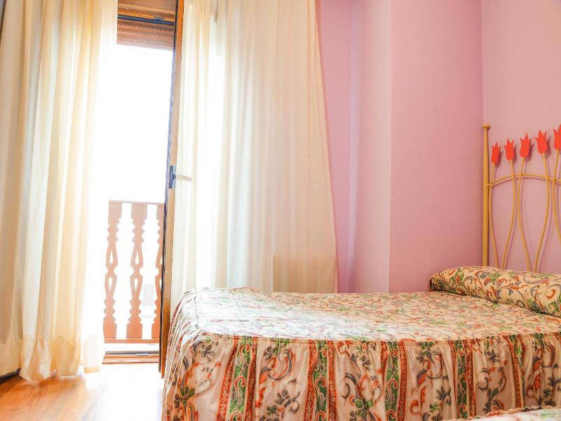 Cafe Bar Hotel Jefi image