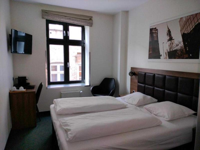 Dancenter Hotel Jomfru Ane image