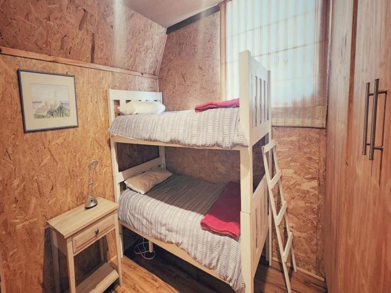 T'Niqua Stable Inn — general view