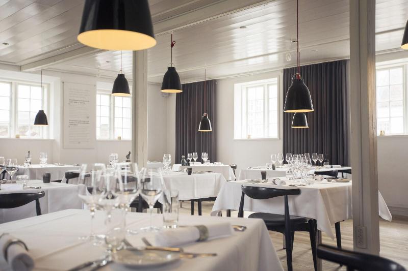 Norre Vosborg image